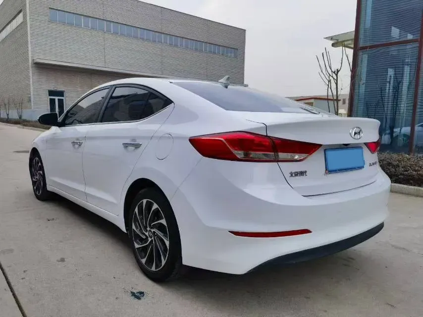 2020 Hyundai Elantra 1.5L 115HP L4 CVT,autocango,china used car exporter,china ev exporter,chinese used car exporter,chinese used ev exporter