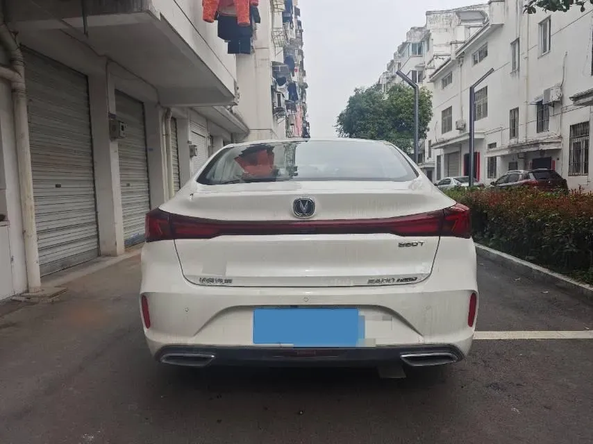 2023 ChangAn Eado 1.4T 160HP L4 7DCT,autocango,china used car exporter,china ev exporter,chinese used car exporter,chinese used ev exporter