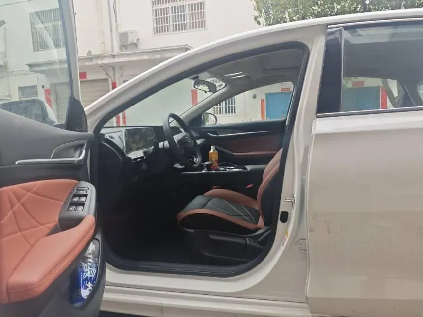 2023 ChangAn Eado 1.4T 160HP L4 7DCT,autocango,china used car exporter,china ev exporter,chinese used car exporter,chinese used ev exporter
