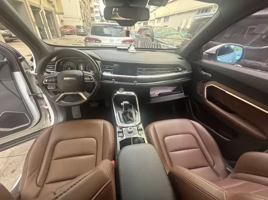 2018 Haval H6 1.5T 169HP L4 7DCT,autocango,china used car exporter,china ev exporter,chinese used car exporter,chinese used ev exporter