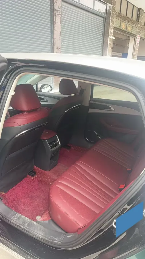 2025 HongQi H5 1.5T 169HP L4 7DCT,autocango,china used car exporter,china ev exporter,chinese used car exporter,chinese used ev exporter