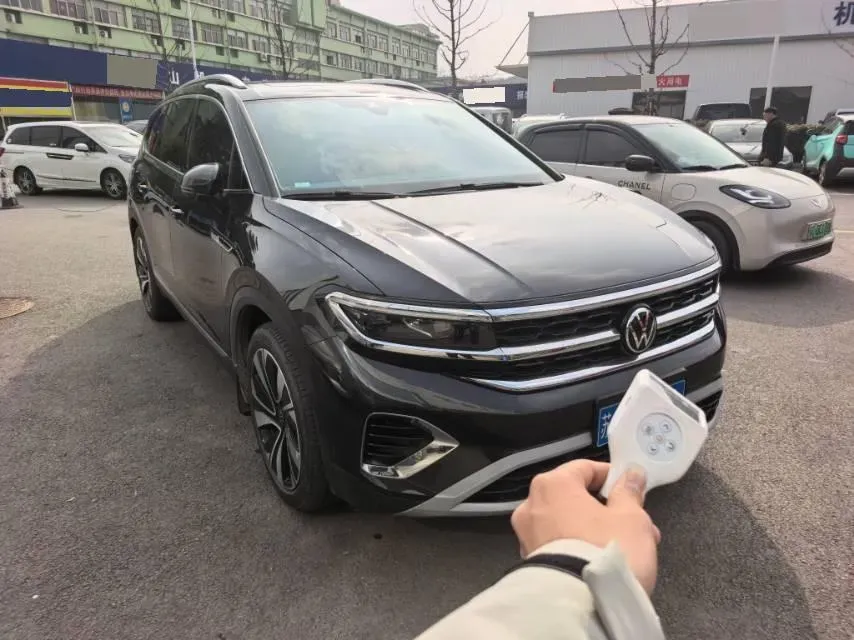 2023 Volkswagen Talagon 2.0T 220HP L4 7DCT,autocango,china used car exporter,china ev exporter,chinese used car exporter,chinese used ev exporter
