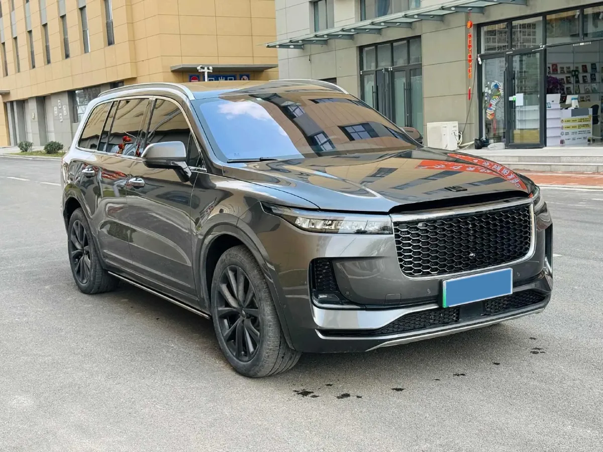 2021 Li ONE Range Extended 131HP REEV 40.5KWH,autocango,china used car exporter,china ev exporter,chinese used car exporter,chinese used ev exporter