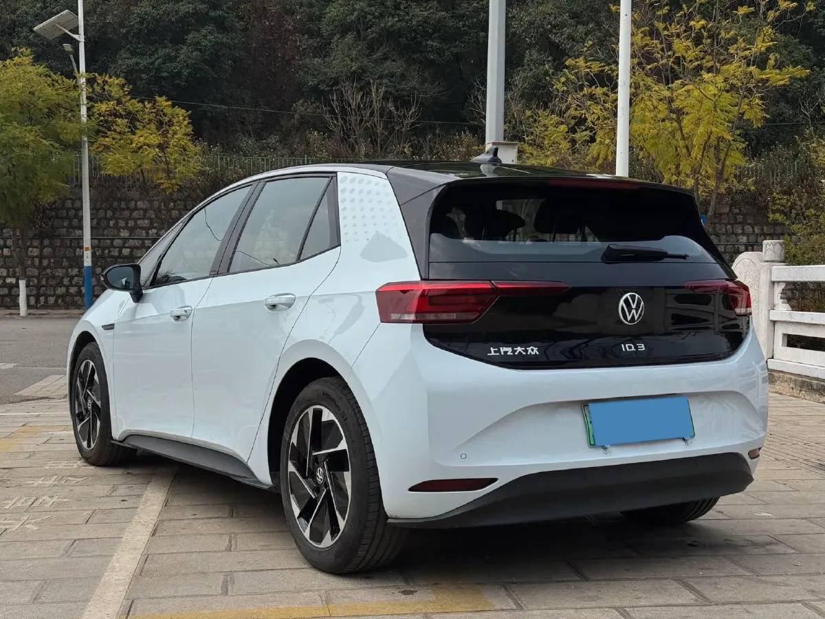 2023 Volkswagen ID.3 BEV 52.8KWH,autocango,china used car exporter,china ev exporter,chinese used car exporter,chinese used ev exporter