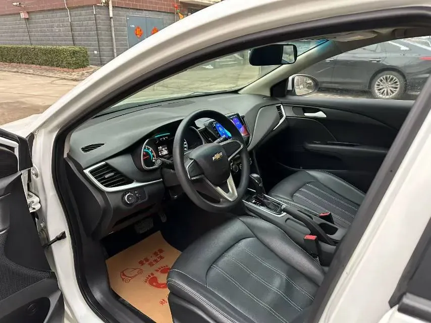 2019 Chevrolet Cavalier 1.5L 113HP L4 6AT,autocango,china used car exporter,china ev exporter,chinese used car exporter,chinese used ev exporter
