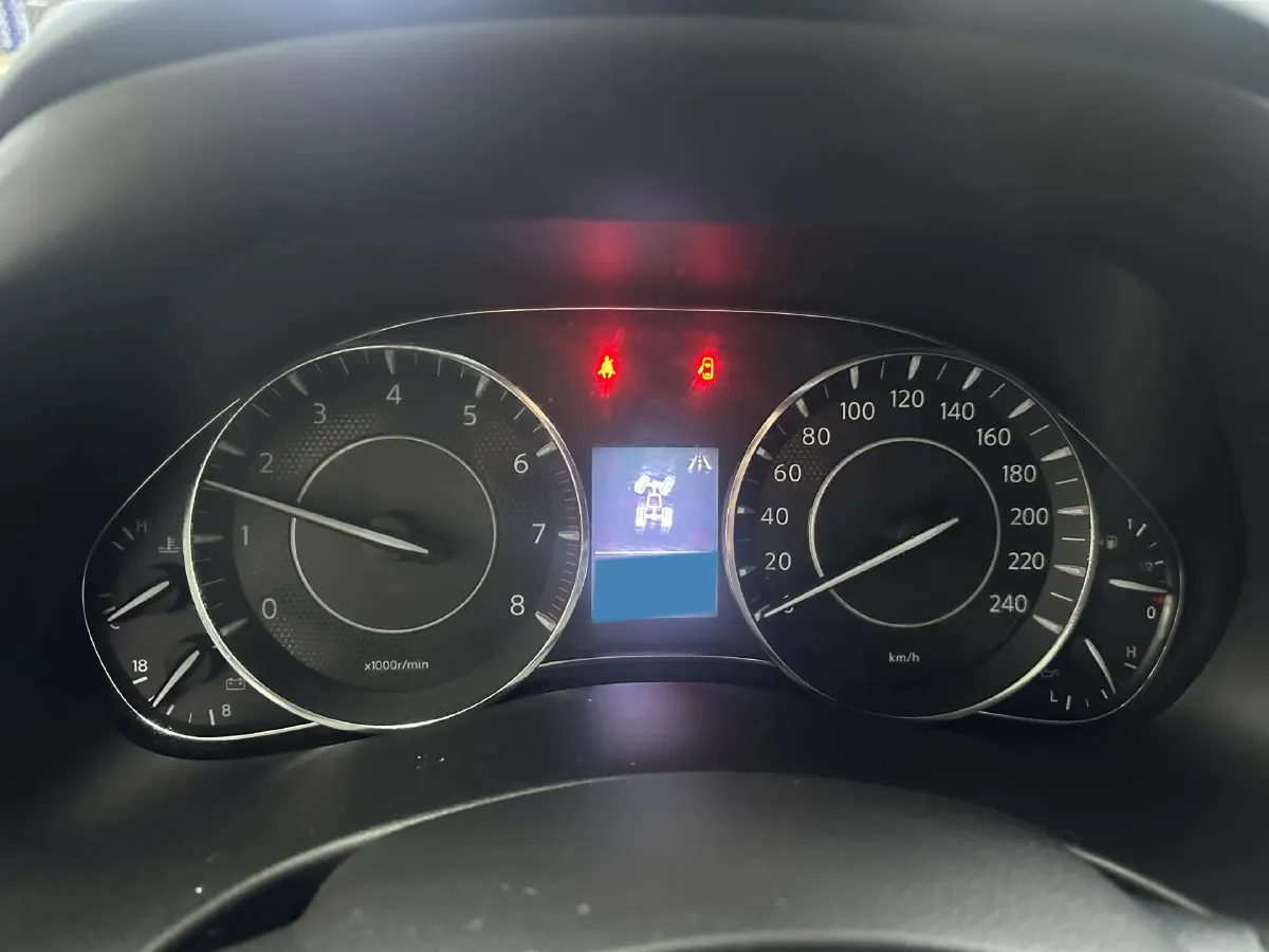 2018 Nissan Patrol 4.0L 279HP V6 7AT,autocango,china used car exporter,china ev exporter,chinese used car exporter,chinese used ev exporter