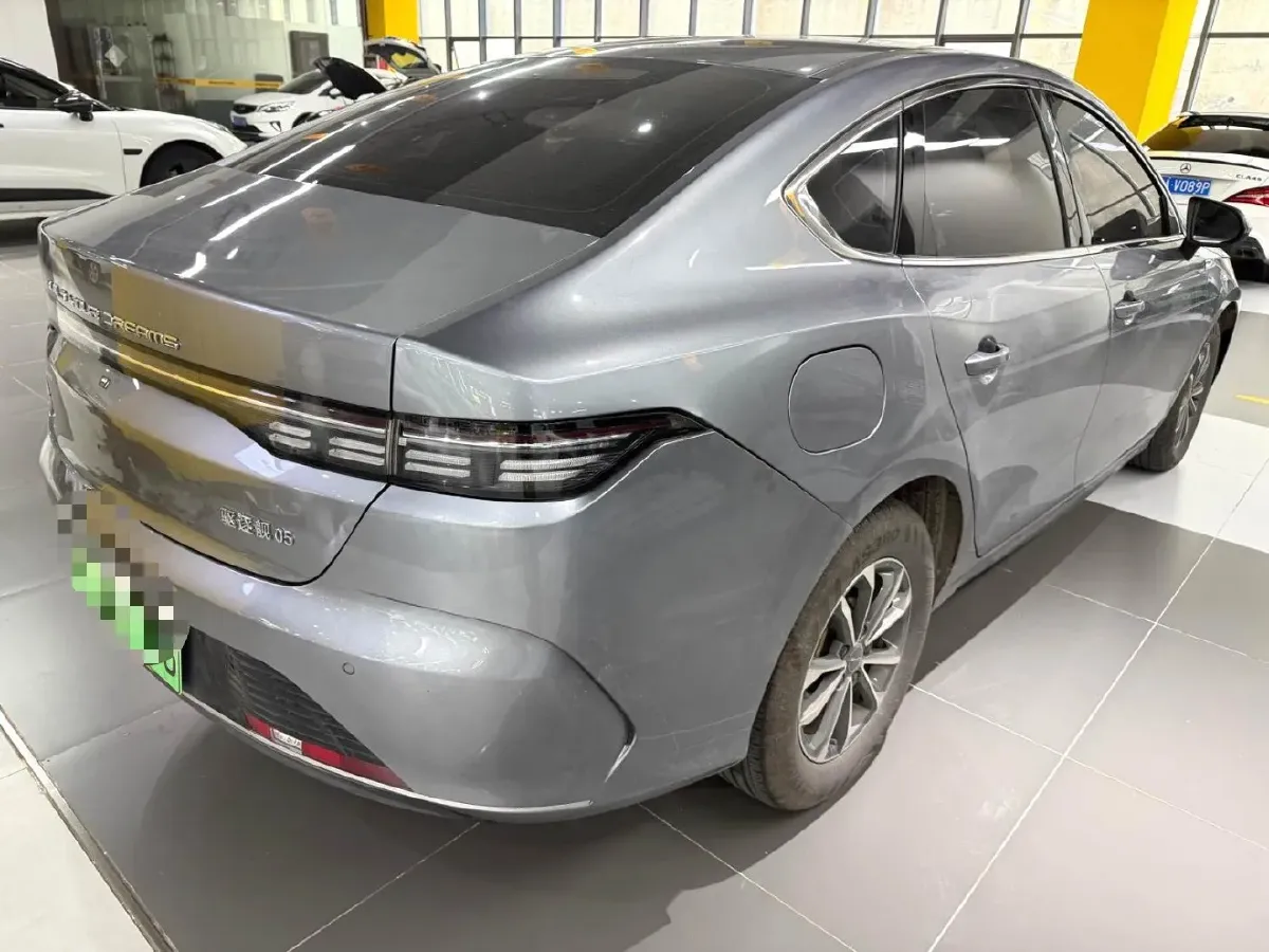 2022 Roewe RX5 MAX 1.5T 181HP L4 6AT,autocango,china used car exporter,china ev exporter,chinese used car exporter,chinese used ev exporter