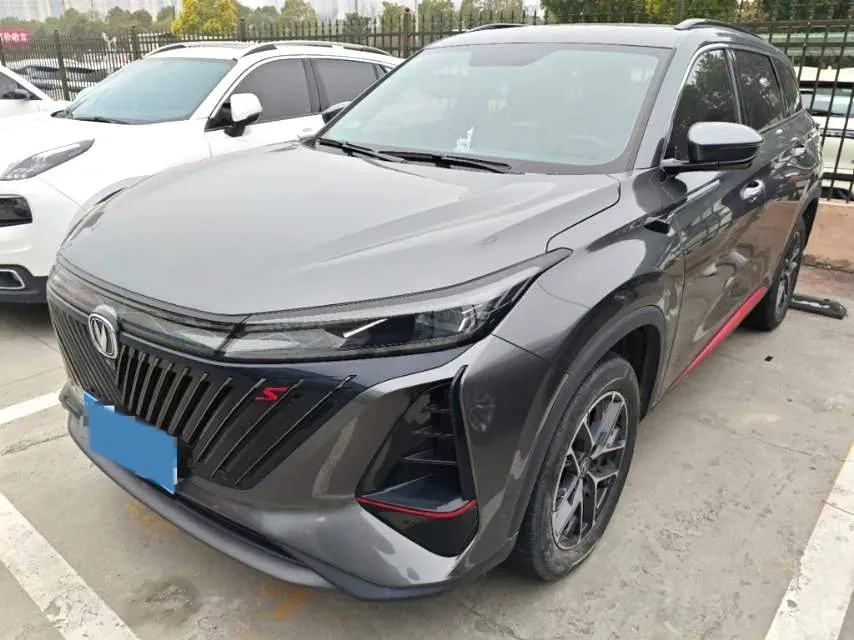 2022 ChangAn CS75 Plus 1.5T 188HP L4 8AT,autocango,china used car exporter,china ev exporter,chinese used car exporter,chinese used ev exporter