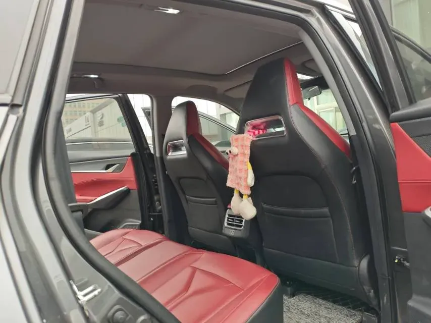 2022 ChangAn CS75 Plus 1.5T 188HP L4 8AT,autocango,china used car exporter,china ev exporter,chinese used car exporter,chinese used ev exporter