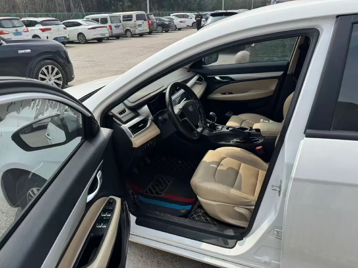 2018 Geely Emgrand 1.5L 109HP L4 5MT,autocango,china used car exporter,china ev exporter,chinese used car exporter,chinese used ev exporter