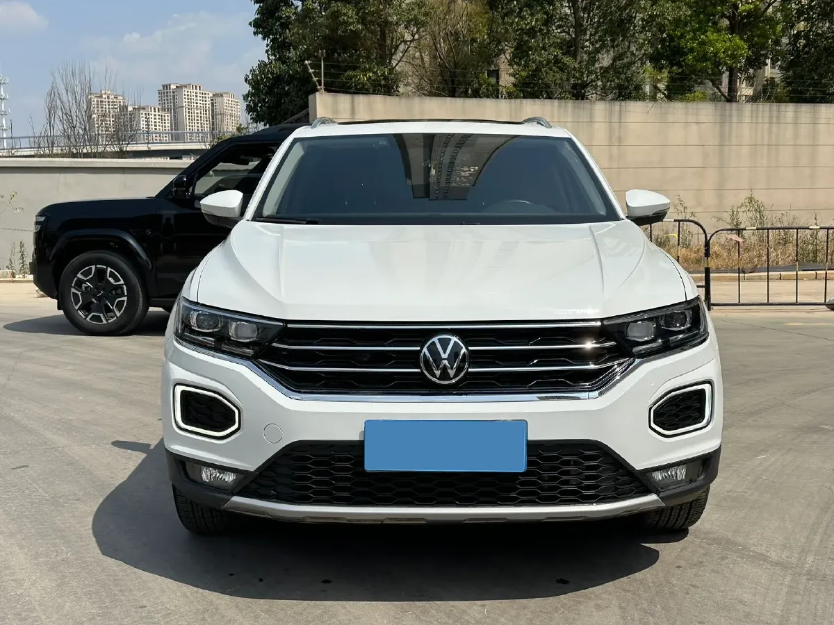 2020 Geely Coolray 1.5T 177HP L3 7DCT,autocango,china used car exporter,china ev exporter,chinese used car exporter,chinese used ev exporter