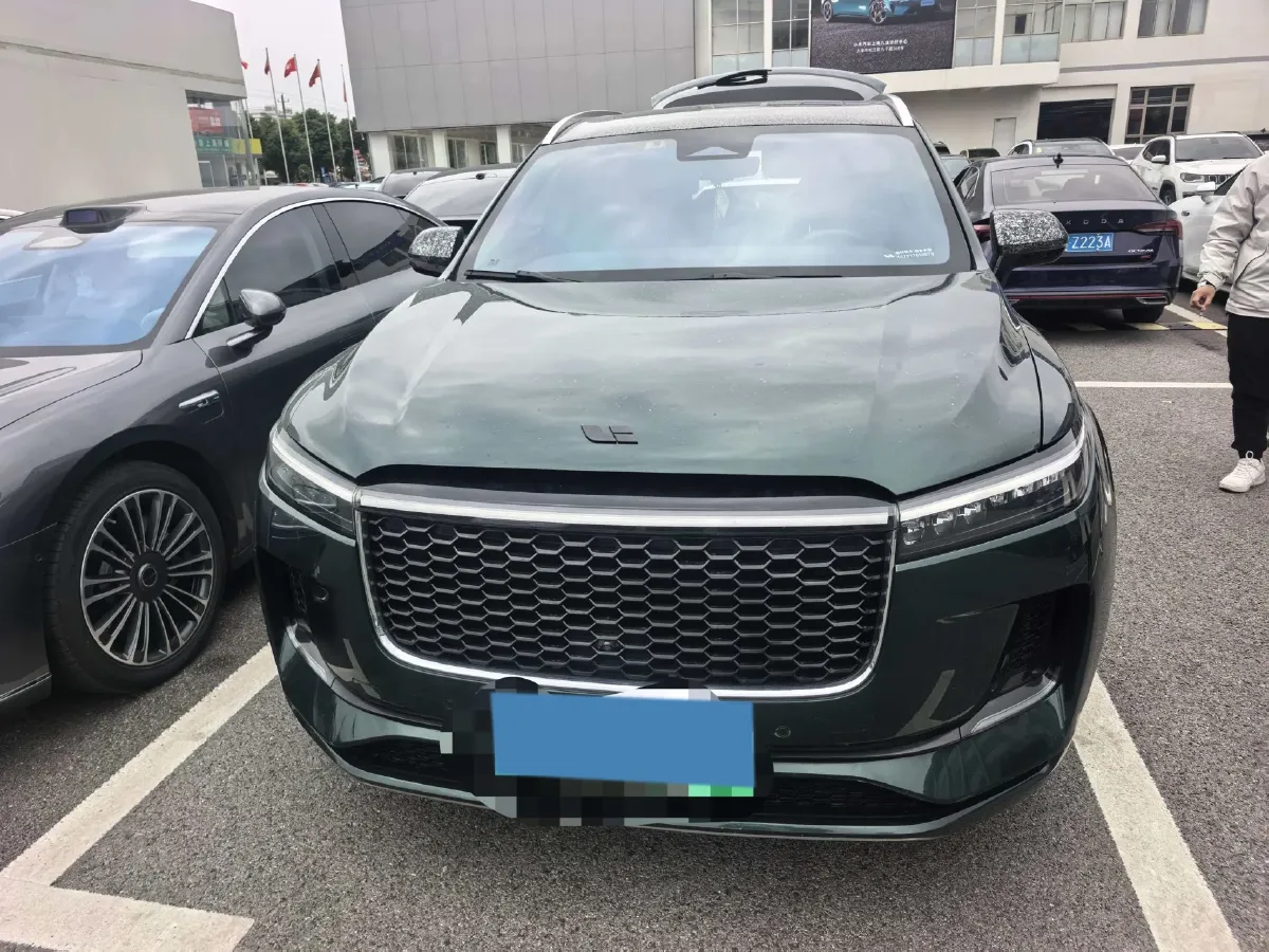 2021 Li ONE Range Extended 131HP REEV 40.5KWH,autocango,china used car exporter,china ev exporter,chinese used car exporter,chinese used ev exporter