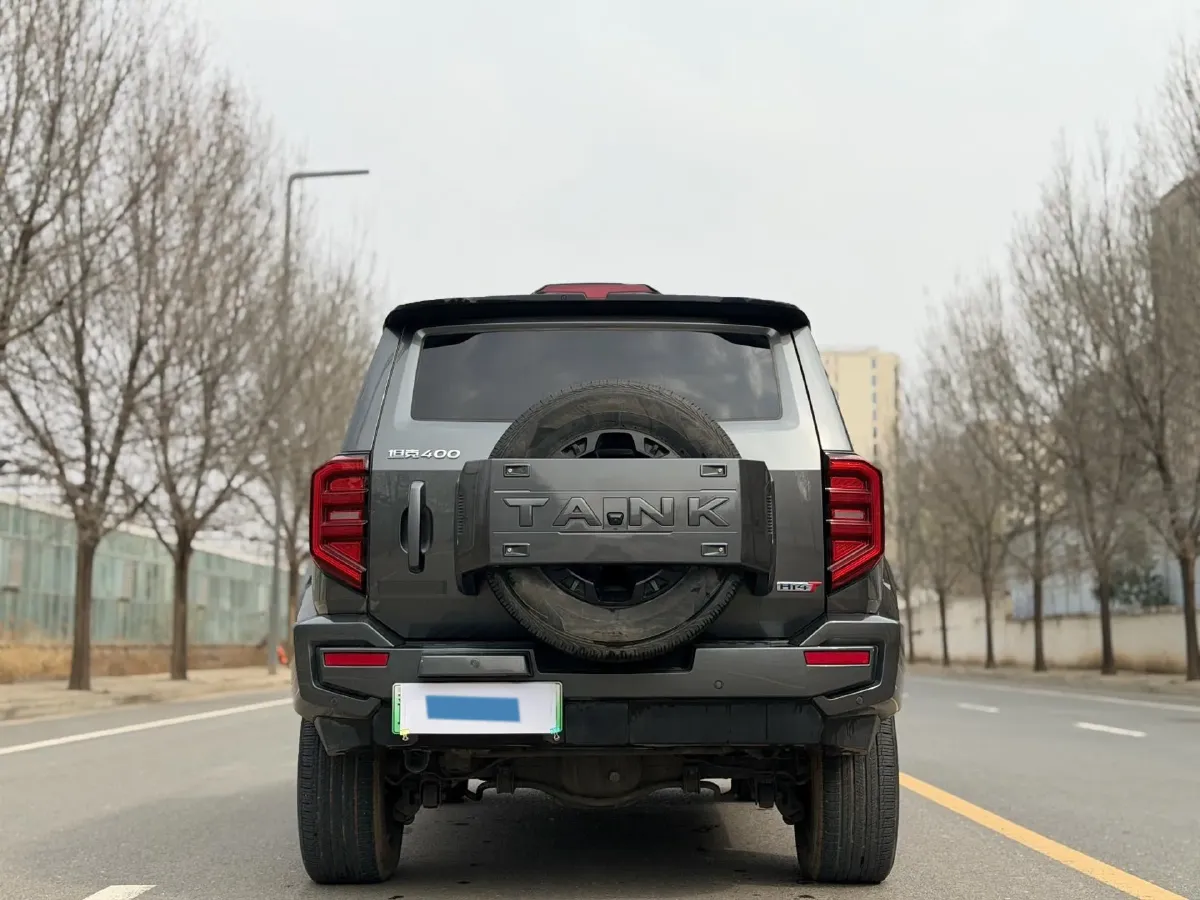 2024 Tank 400 2.0T 252HP L4 9AT PHEV 36.7/37.1KWH,autocango,china used car exporter,china ev exporter,chinese used car exporter,chinese used ev exporter
