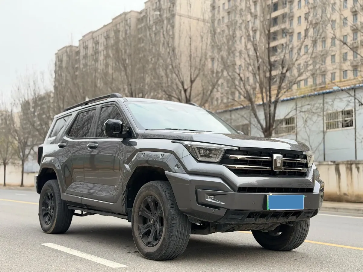 2024 Tank 400 2.0T 252HP L4 9AT PHEV 36.7/37.1KWH,autocango,china used car exporter,china ev exporter,chinese used car exporter,chinese used ev exporter
