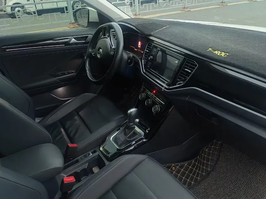 2019 Volkswagen T-Roc 1.4T 150HP L4 7DCT,autocango,china used car exporter,china ev exporter,chinese used car exporter,chinese used ev exporter