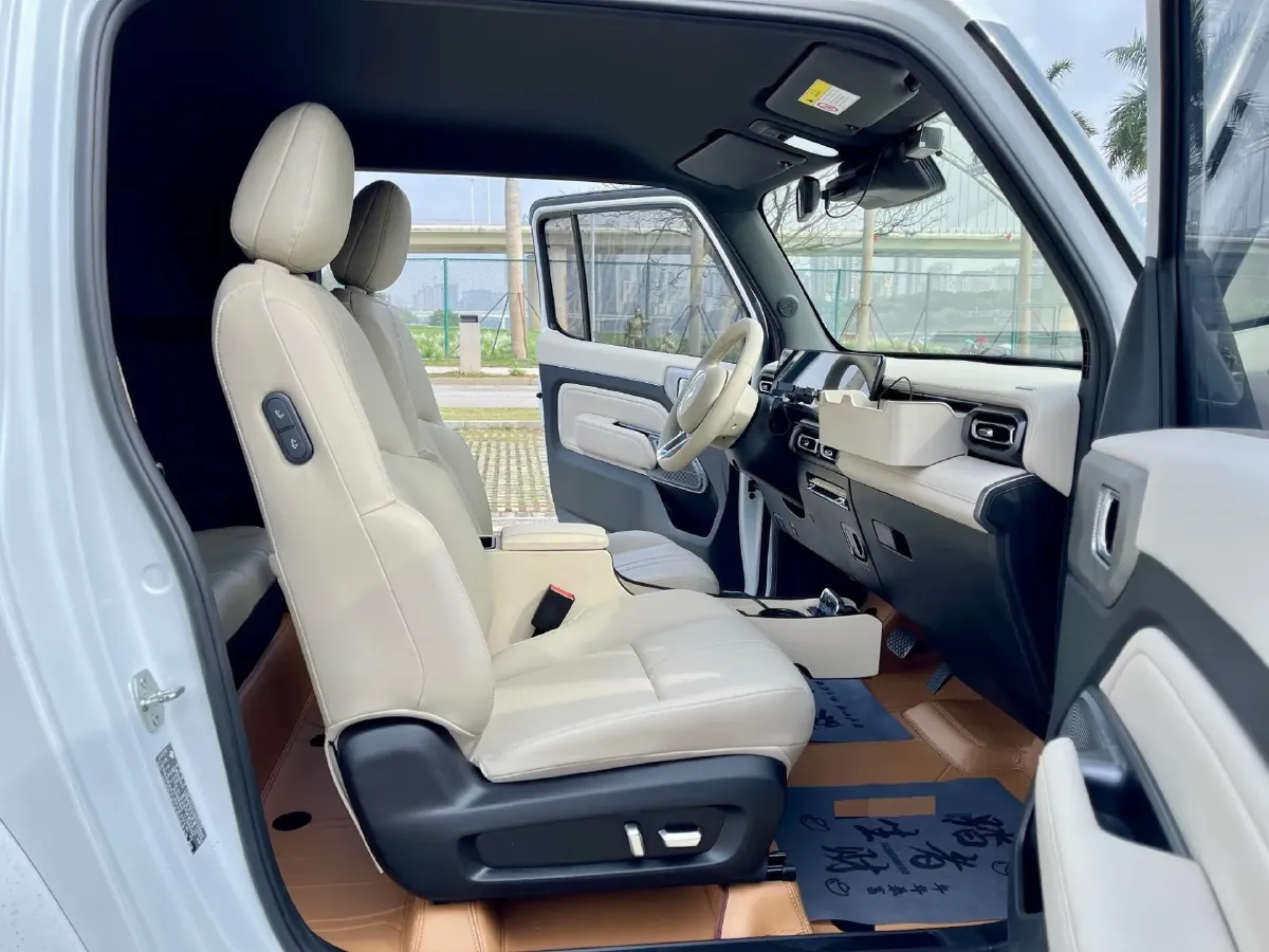 2023 BaoJun Yep BEV 28.1KWH,autocango,china used car exporter,china ev exporter,chinese used car exporter,chinese used ev exporter