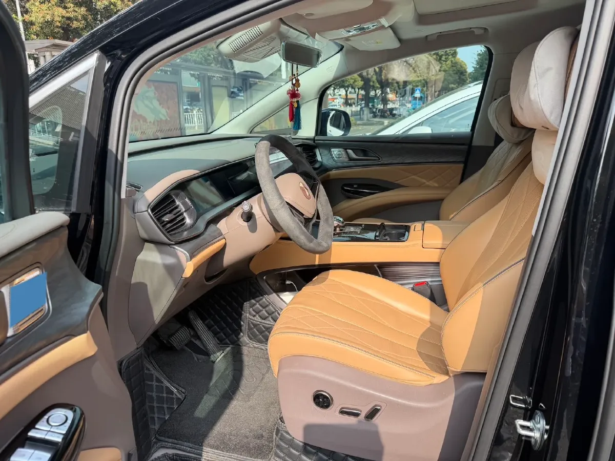 2022 HongQi HS7 3.0T 337HP V6 8AT,autocango,china used car exporter,china ev exporter,chinese used car exporter,chinese used ev exporter