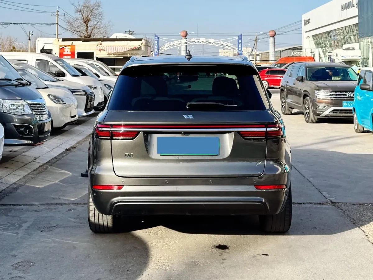 2020 Li ONE Range Extended 131HP REEV 40.5KWH,autocango,china used car exporter,china ev exporter,chinese used car exporter,chinese used ev exporter