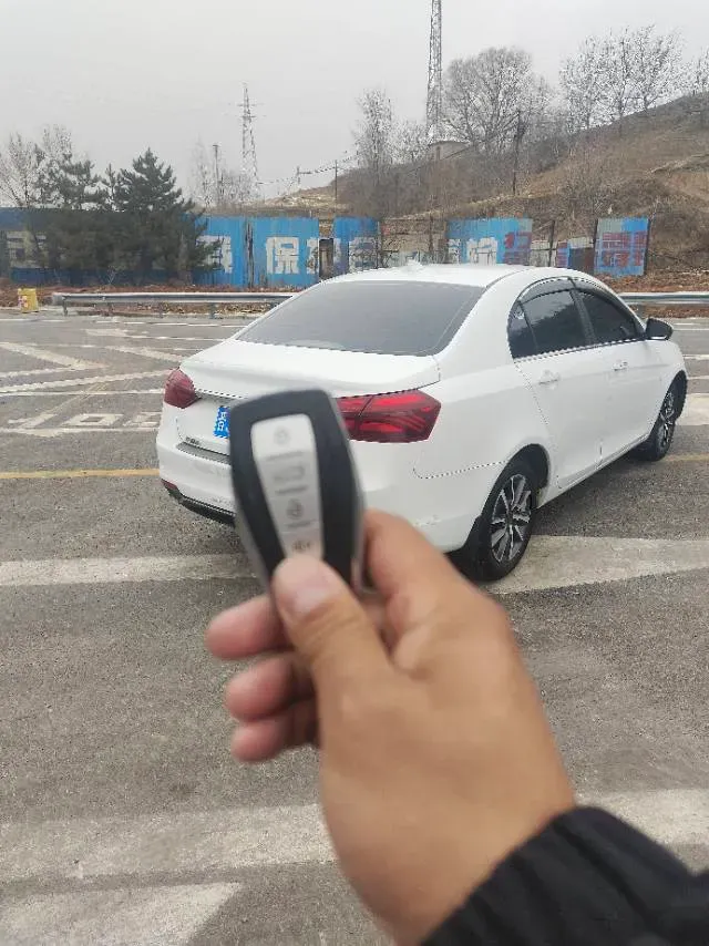 2019 Geely Emgrand 1.5L 109HP L4 5MT,autocango,china used car exporter,china ev exporter,chinese used car exporter,chinese used ev exporter