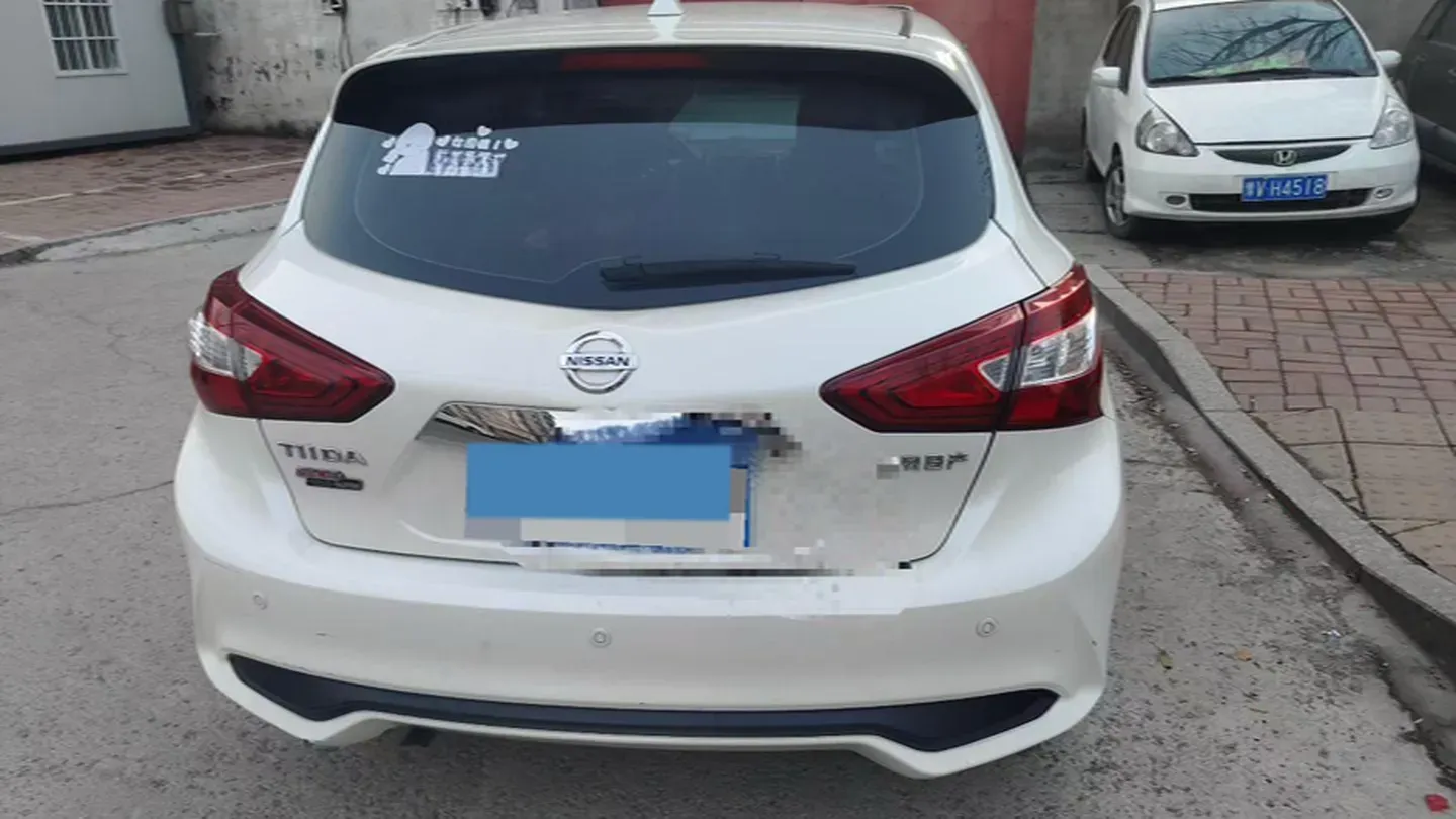 2021 Nissan Tiida 1.6L 122HP L4 CVT,autocango,china used car exporter,china ev exporter,chinese used car exporter,chinese used ev exporter