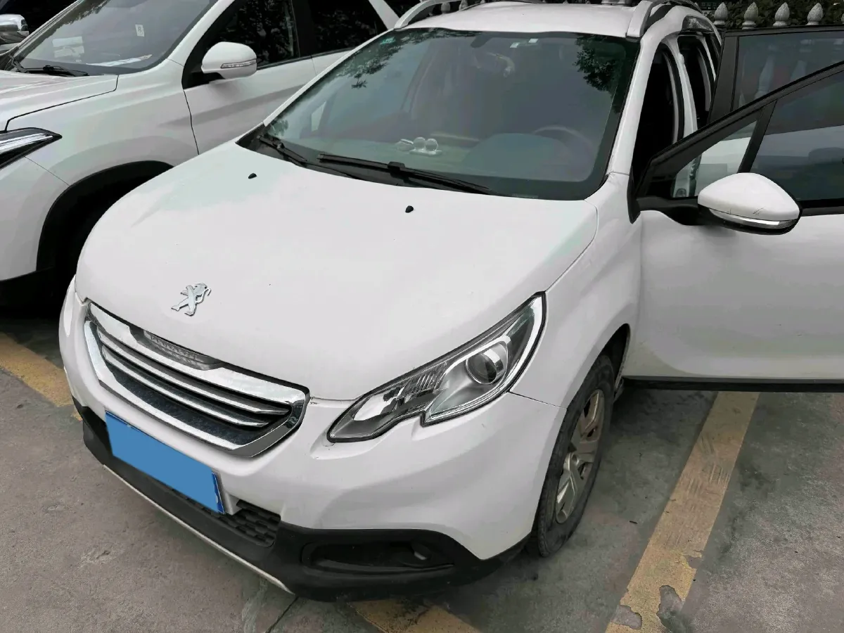 2014 Peugeot 2008 1.6L 117HP L4 5MT,autocango,china used car exporter,china ev exporter,chinese used car exporter,chinese used ev exporter