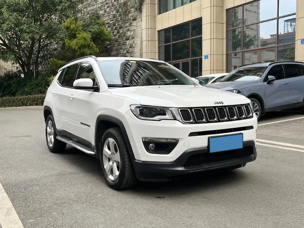 2020 Jeep Compass 1.3T 173HP L4 7DCT,autocango,china used car exporter,china ev exporter,chinese used car exporter,chinese used ev exporter
