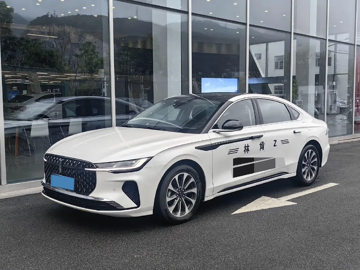 2025 Lincoln Z 2.0T 261HP L4 8AT,autocango,china used car exporter,china ev exporter,chinese used car exporter,chinese used ev exporter