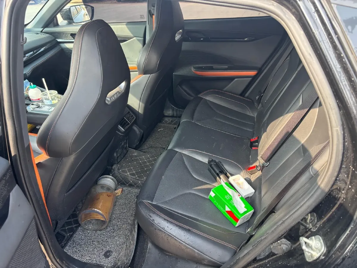 2023 ChangAn UNI-V 1.5T 188HP L4 7DCT,autocango,china used car exporter,china ev exporter,chinese used car exporter,chinese used ev exporter