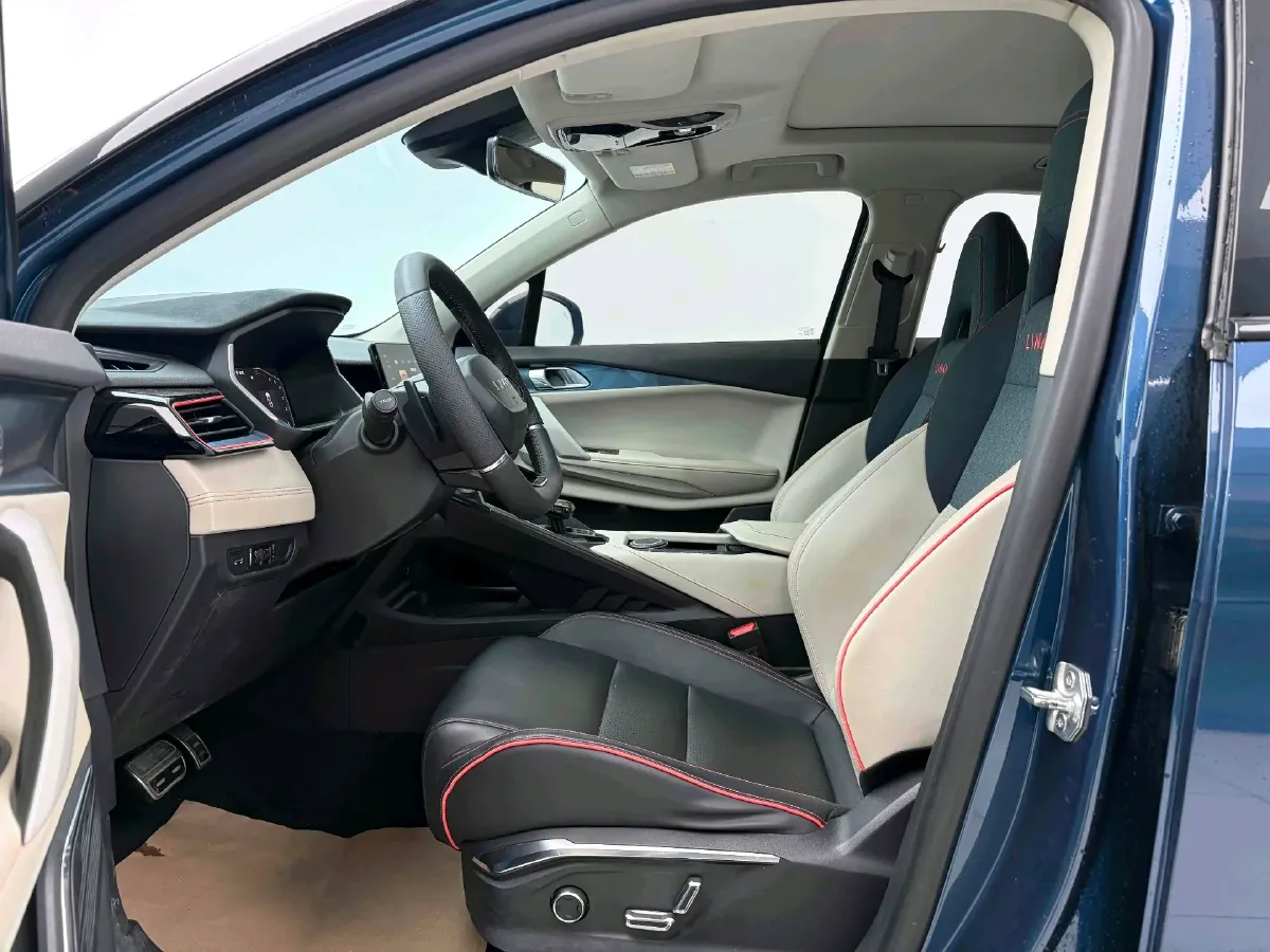 2020 LYNK&CO 06 1.5T 177HP L3 7DCT,autocango,china used car exporter,china ev exporter,chinese used car exporter,chinese used ev exporter