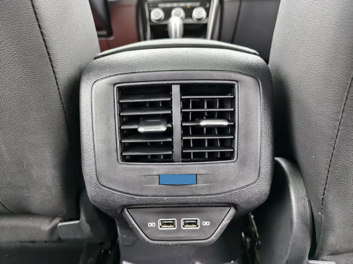 2021 Volkswagen T-Roc 1.4T 150HP L4 7DCT,autocango,china used car exporter,china ev exporter,chinese used car exporter,chinese used ev exporter