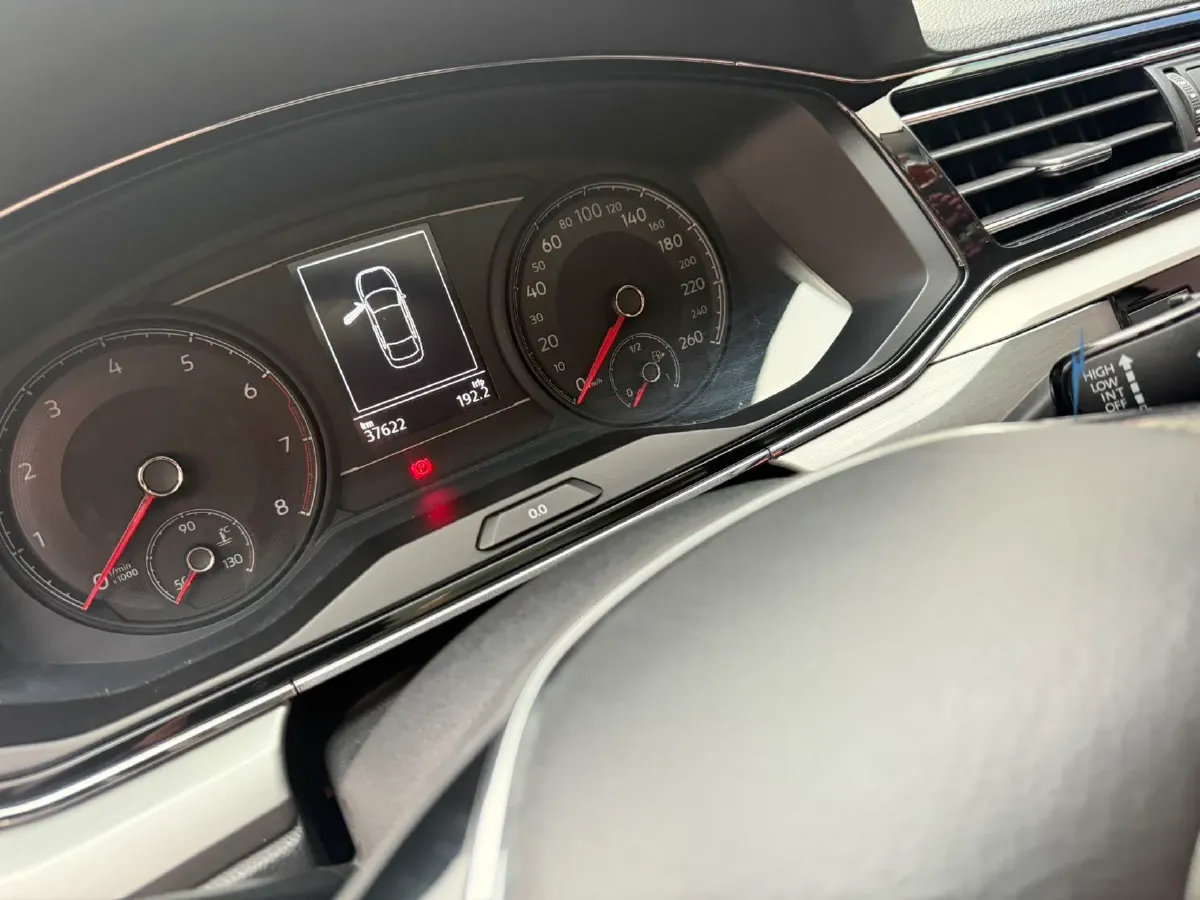 2019 Volkswagen Tayron 2.0T 186HP L4 7DCT,autocango,china used car exporter,china ev exporter,chinese used car exporter,chinese used ev exporter