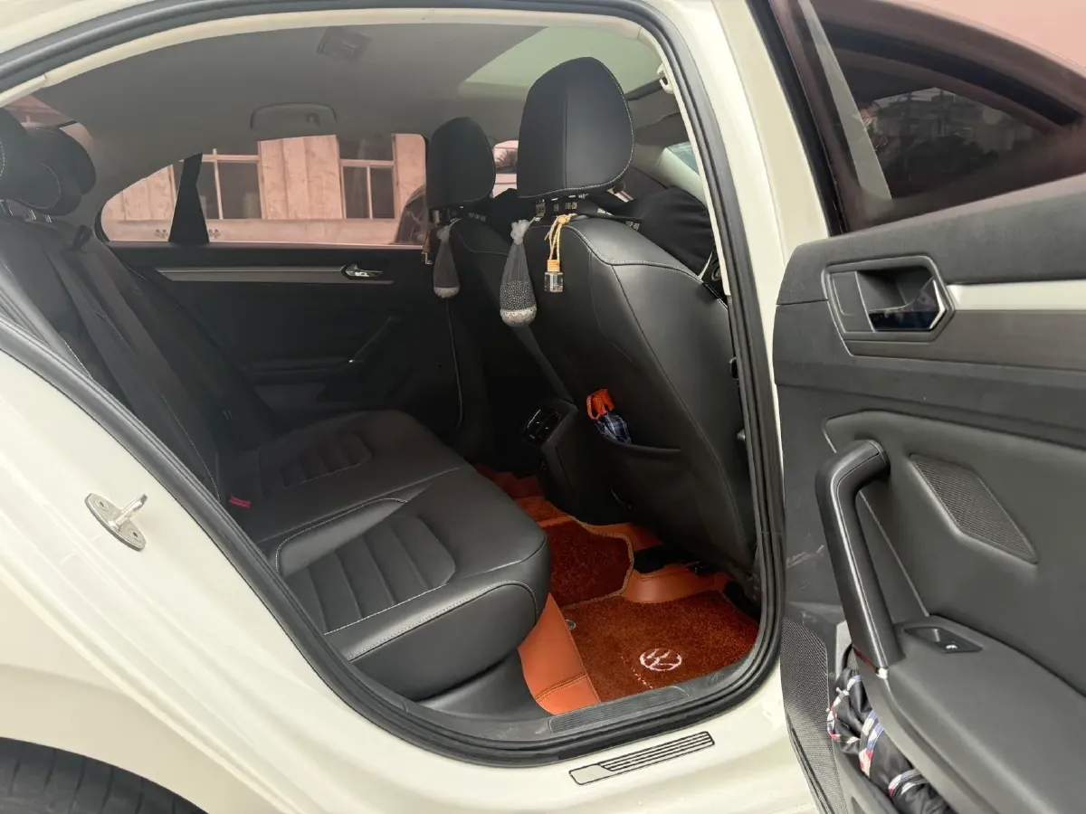 2019 Volkswagen Tayron 2.0T 186HP L4 7DCT,autocango,china used car exporter,china ev exporter,chinese used car exporter,chinese used ev exporter