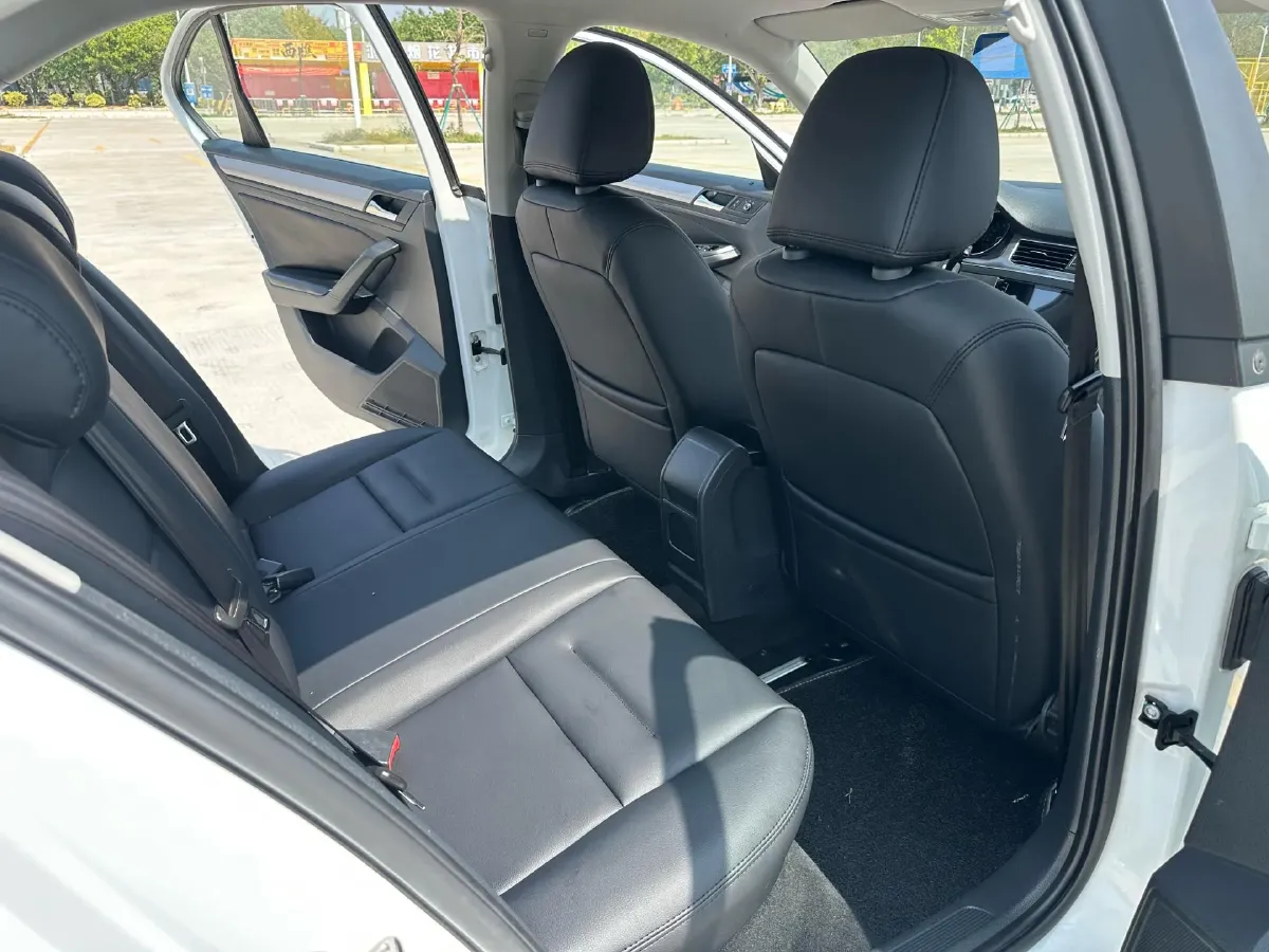 2018 Volkswagen Bora 1.5L 110HP L4 6AT,autocango,china used car exporter,china ev exporter,chinese used car exporter,chinese used ev exporter