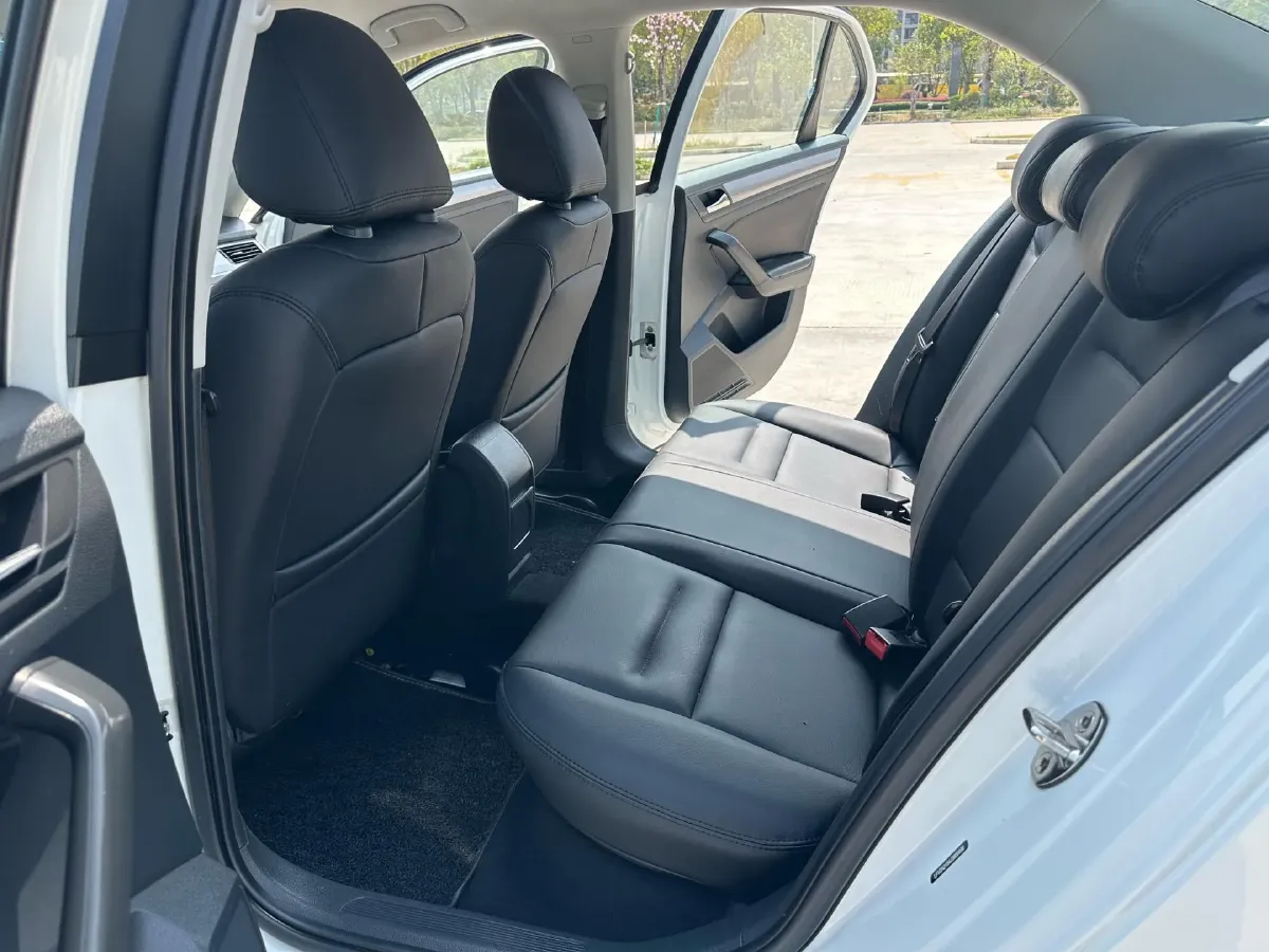 2018 Volkswagen Bora 1.5L 110HP L4 6AT,autocango,china used car exporter,china ev exporter,chinese used car exporter,chinese used ev exporter