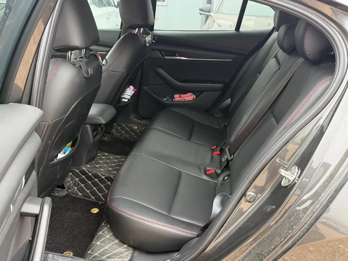 2023 Mazda 3 Axela 2.0L 158HP L4 6AT,autocango,china used car exporter,china ev exporter,chinese used car exporter,chinese used ev exporter