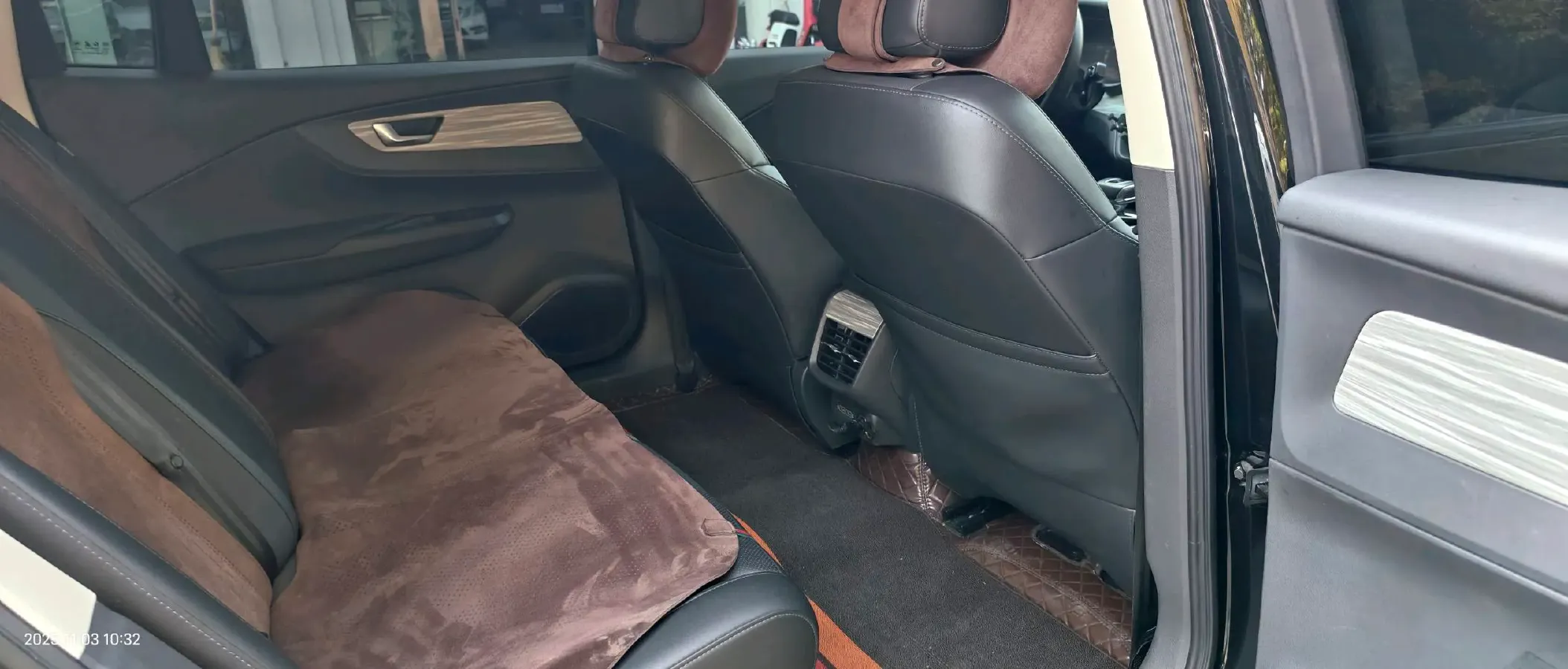 2023 HongQi E-QM5 BEV 82KWH,autocango,china used car exporter,china ev exporter,chinese used car exporter,chinese used ev exporter