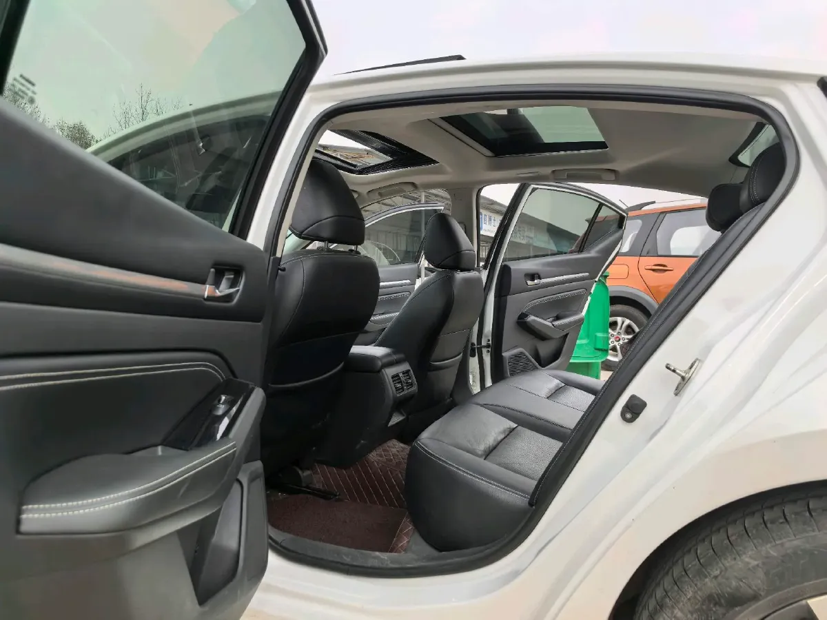 2022 Nissan Teana 2.0L 156HP L4 CVT,autocango,china used car exporter,china ev exporter,chinese used car exporter,chinese used ev exporter