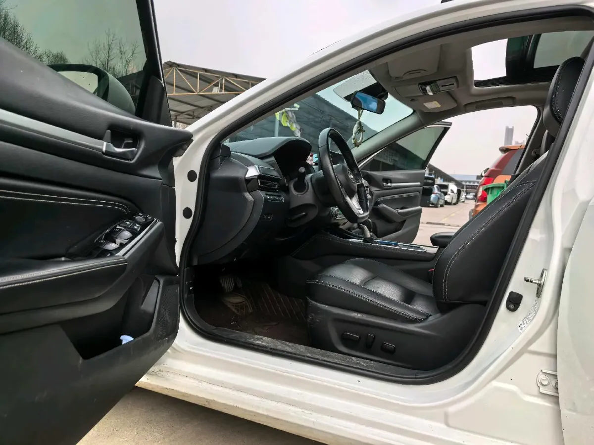 2022 Nissan Teana 2.0L 156HP L4 CVT,autocango,china used car exporter,china ev exporter,chinese used car exporter,chinese used ev exporter