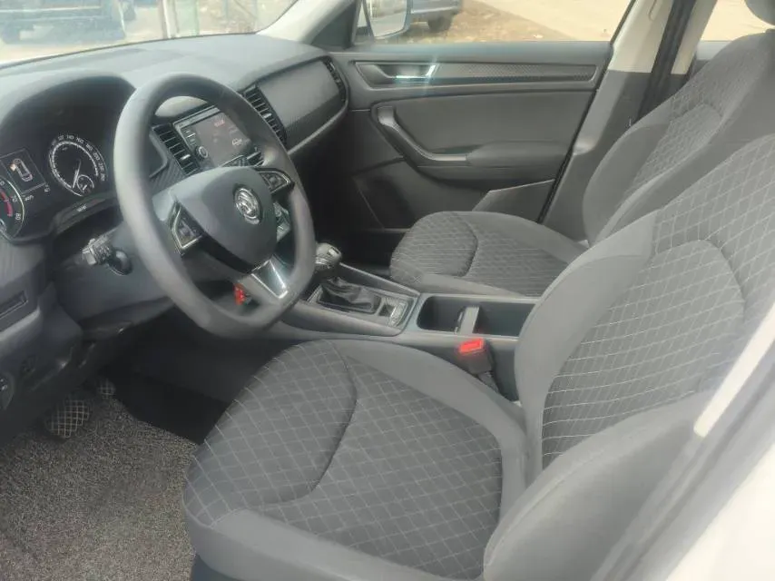 2019 Buick EnvisionPlus 1.5T 169HP L4 7DCT,autocango,china used car exporter,china ev exporter,chinese used car exporter,chinese used ev exporter