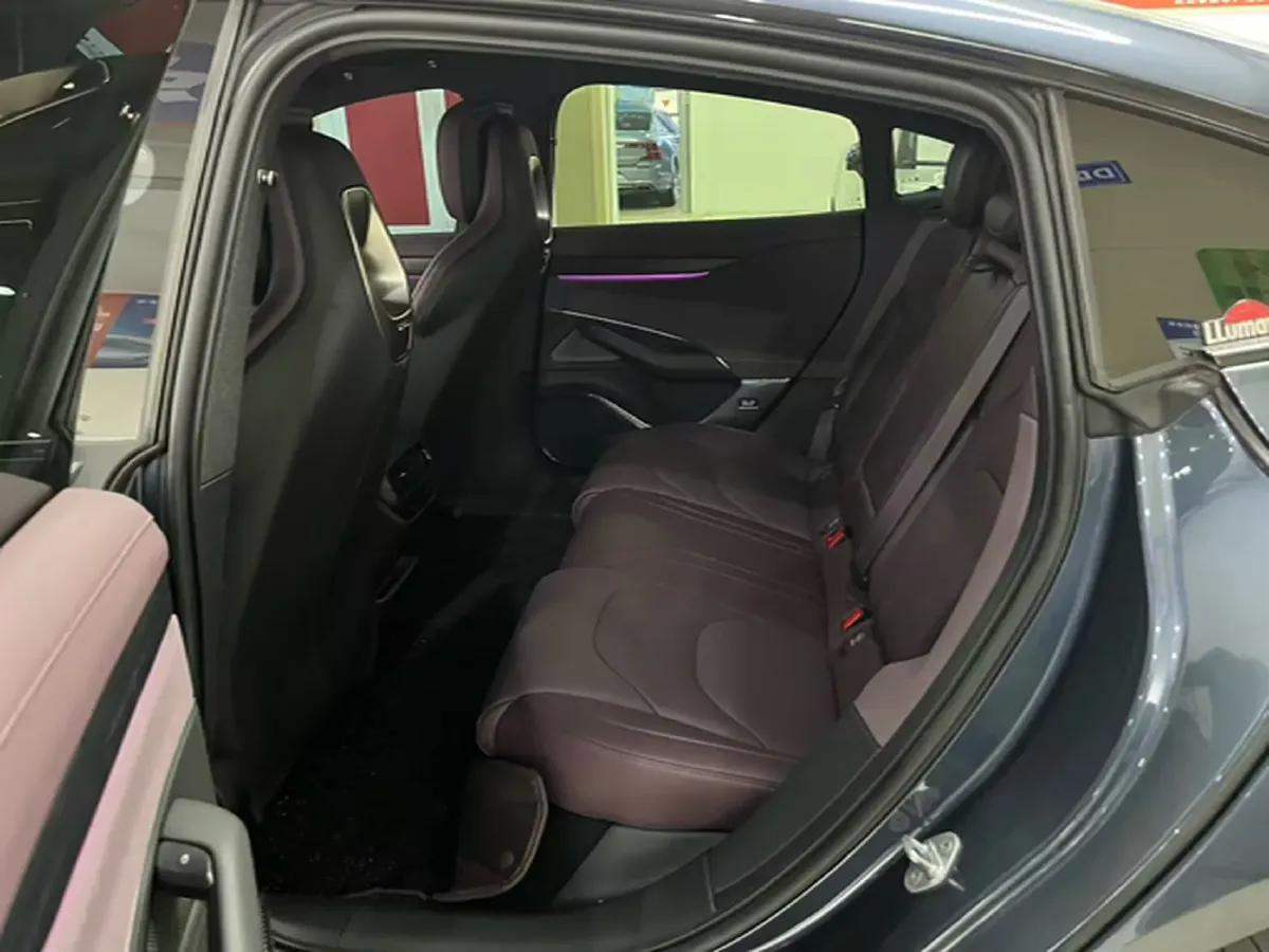 2024 MI SU7 BEV 94.3KWH,autocango,china used car exporter,china ev exporter,chinese used car exporter,chinese used ev exporter