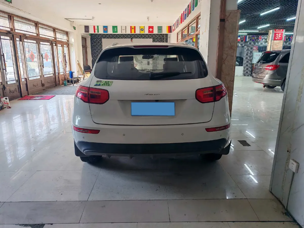 2017 Zotye SR9 2.0T 190HP L4 6DCT,autocango,china used car exporter,china ev exporter,chinese used car exporter,chinese used ev exporter