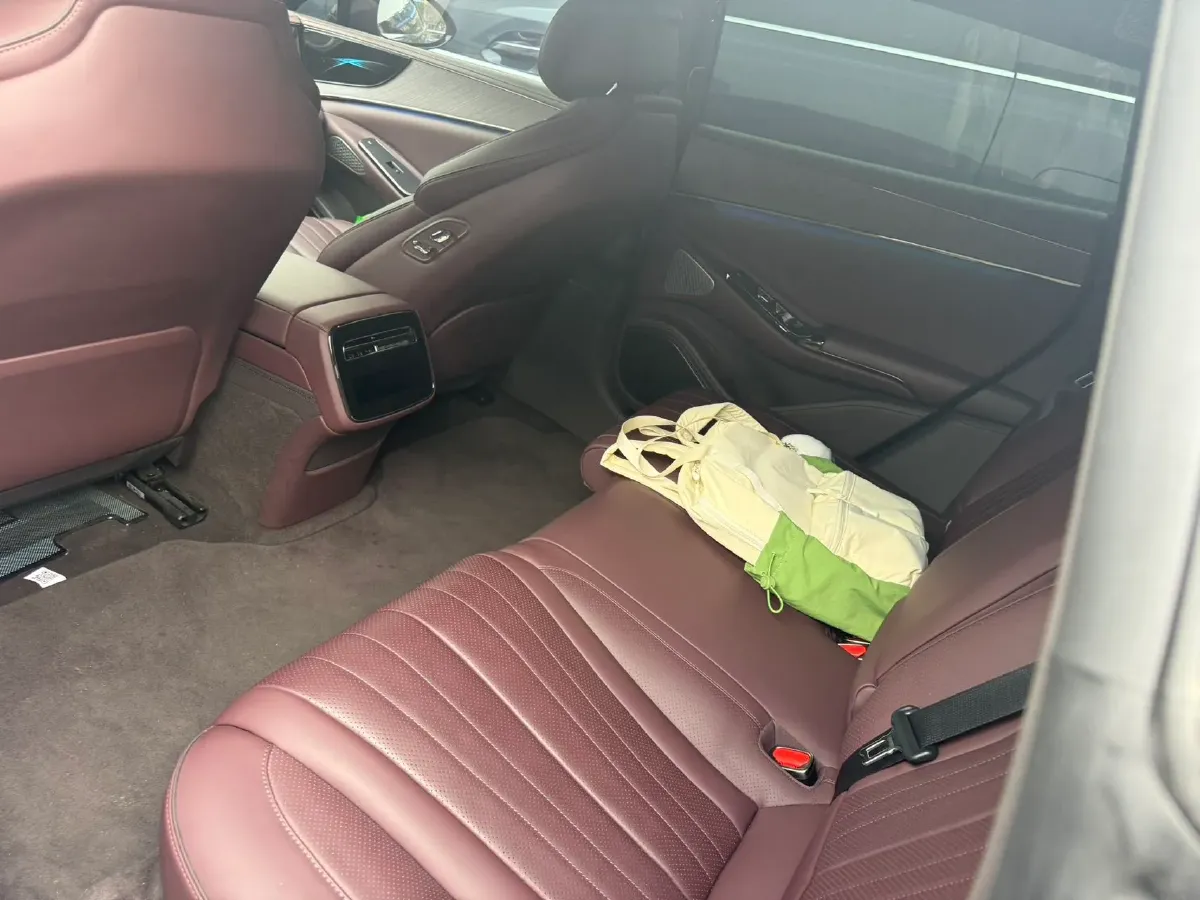 2024 Denza DenzaZ9GT 2.0T 207HP L4 E-CVT PHEV 38.5KWH,autocango,china used car exporter,china ev exporter,chinese used car exporter,chinese used ev exporter