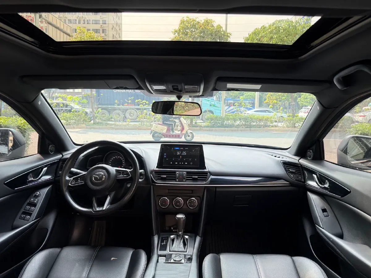 2020 Mazda CX-4 2.0L 158HP L4 6AT,autocango,china used car exporter,china ev exporter,chinese used car exporter,chinese used ev exporter