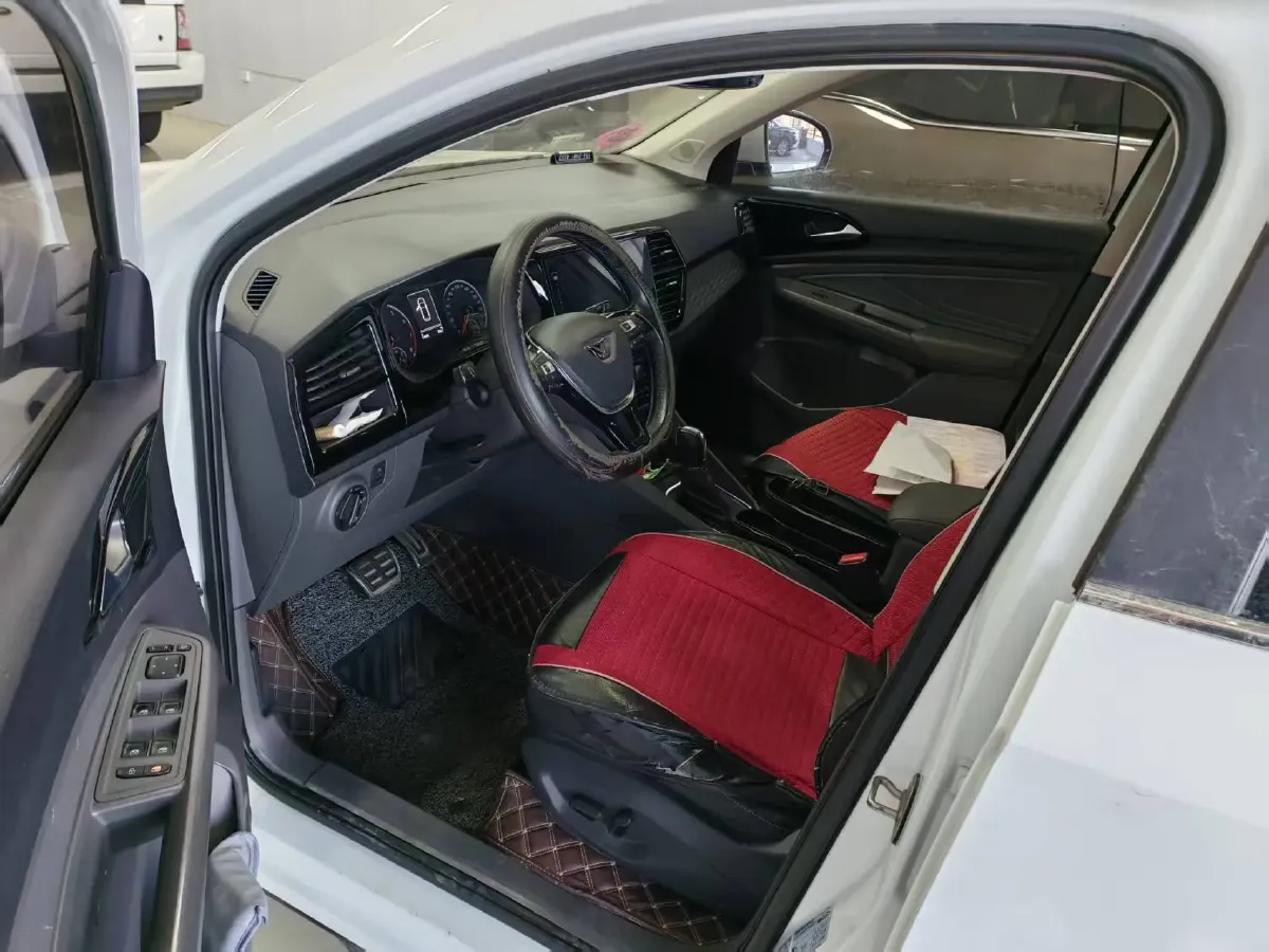 2020 Jetta VS7 1.4T 150HP L4 6AT,autocango,china used car exporter,china ev exporter,chinese used car exporter,chinese used ev exporter