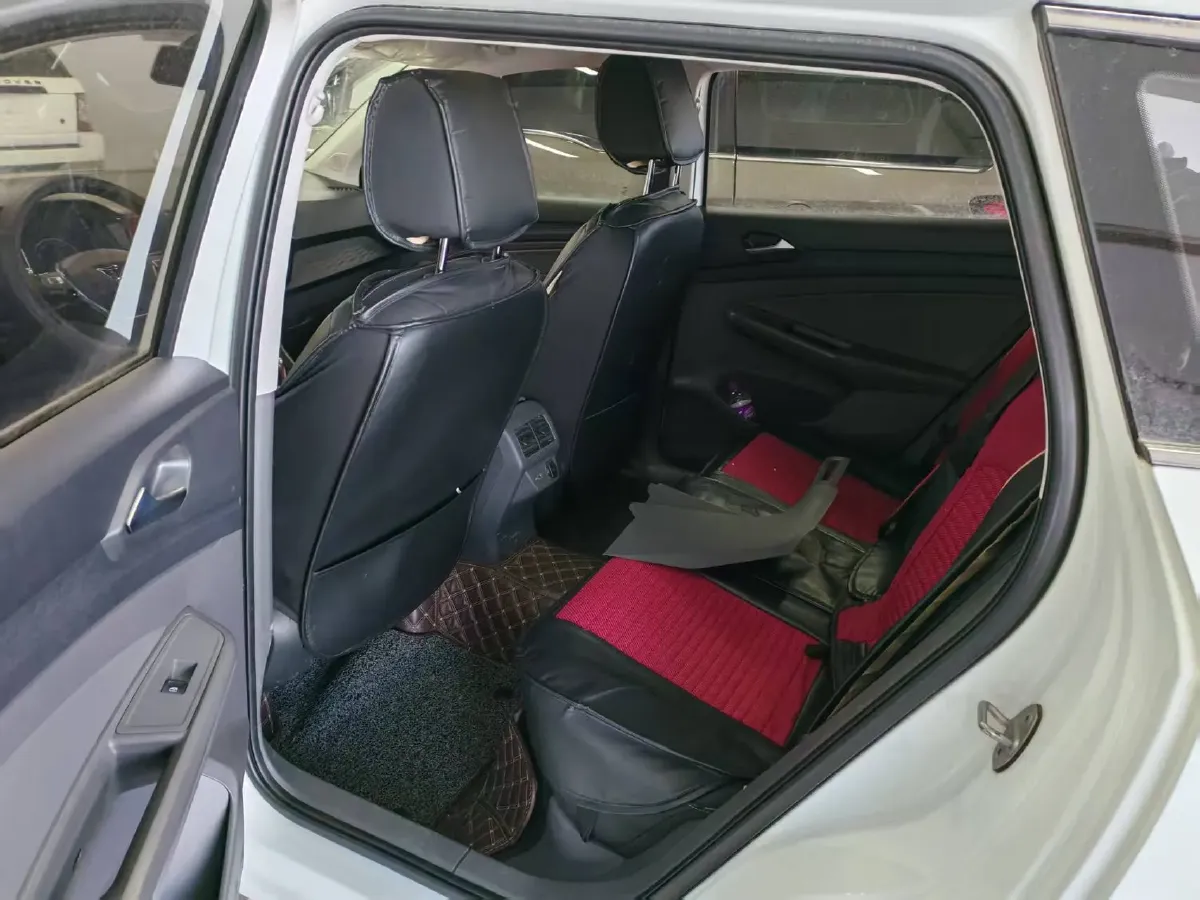 2020 Jetta VS7 1.4T 150HP L4 6AT,autocango,china used car exporter,china ev exporter,chinese used car exporter,chinese used ev exporter