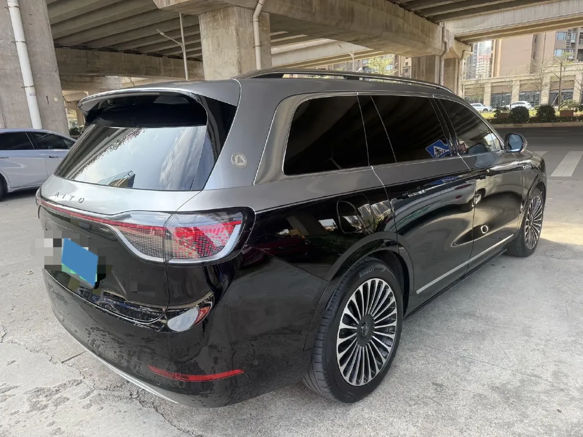 2024 AITO AITO M9 1.5T 152HP L4 REEV 42KWH,autocango,china used car exporter,china ev exporter,chinese used car exporter,chinese used ev exporter