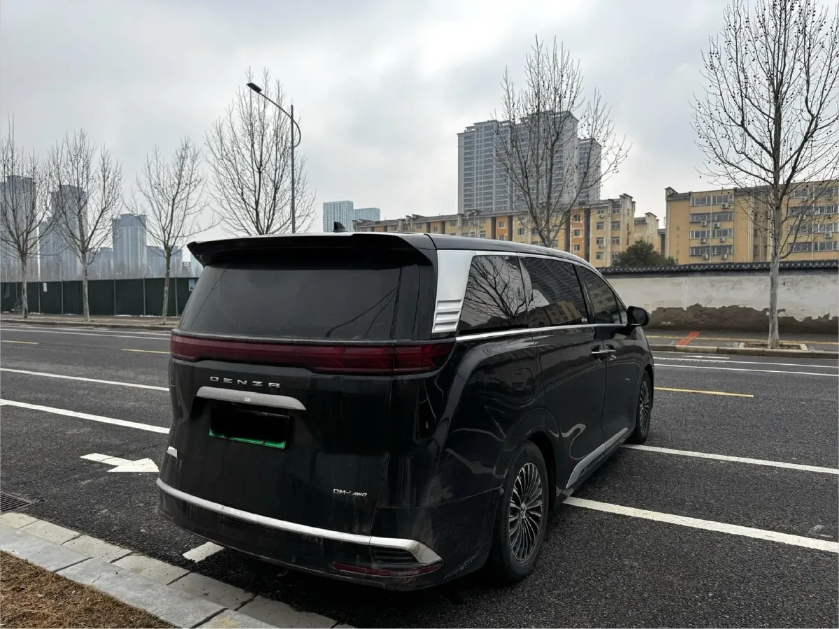 2024 Denza D9 1.5T 139HP L4 E-CVT PHEV 40KWH,autocango,china used car exporter,china ev exporter,chinese used car exporter,chinese used ev exporter