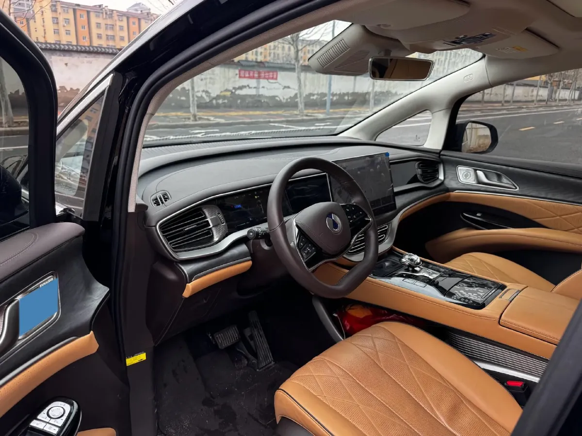 2024 Denza D9 1.5T 139HP L4 E-CVT PHEV 40KWH,autocango,china used car exporter,china ev exporter,chinese used car exporter,chinese used ev exporter