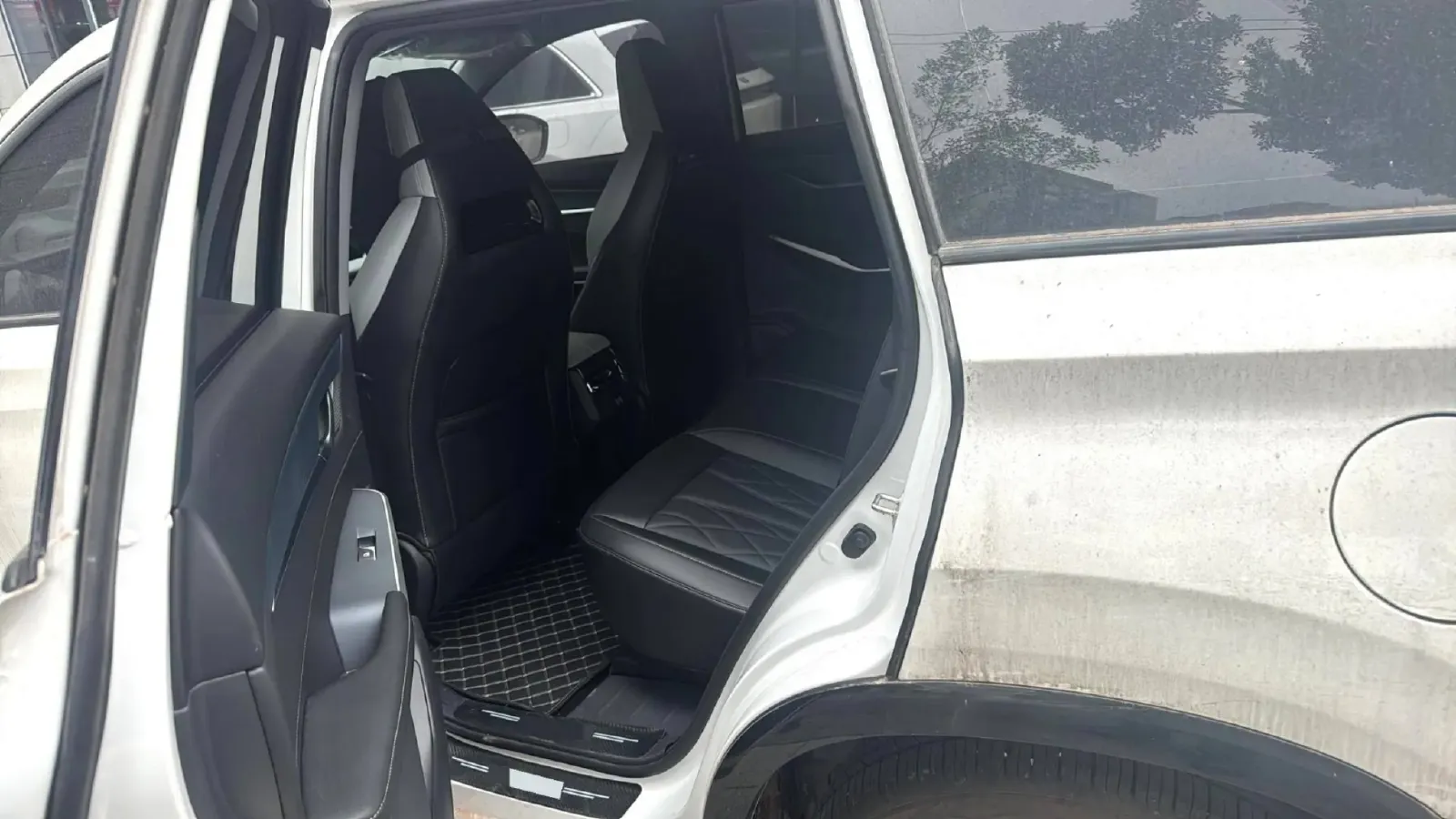 2025 ChangAn CS75 Plus 1.5T 188HP L4 8AT,autocango,china used car exporter,china ev exporter,chinese used car exporter,chinese used ev exporter