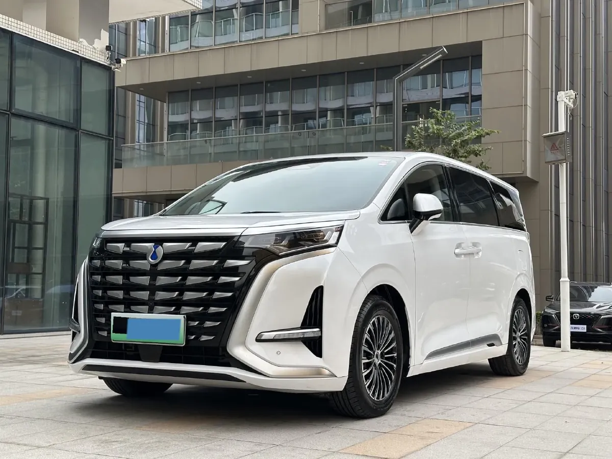 2022 HongQi HS7 3.0T 337HP V6 8AT,autocango,china used car exporter,china ev exporter,chinese used car exporter,chinese used ev exporter